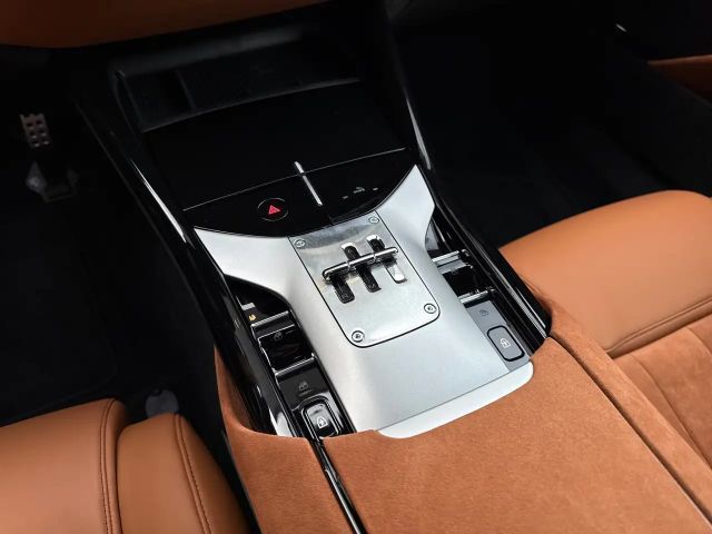 Ferrari Purosangue *Embleme*HiFi*PDC*Klima*Leder*