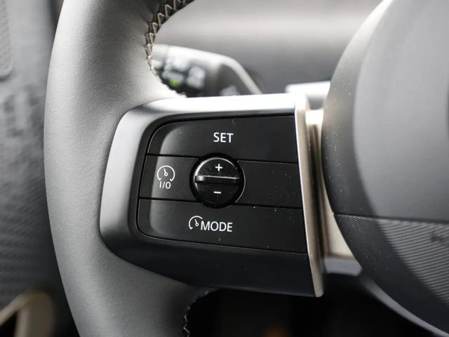 MINI Cooper E Classic Trim HUD LED NAVI SHZ PDC