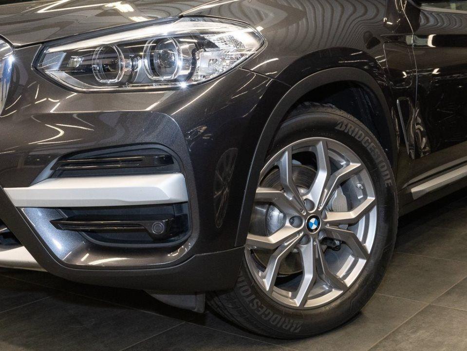 BMW X3 xDrive30e