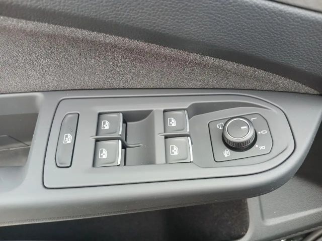 Volkswagen Golf 1.5 eTSI DSG Life