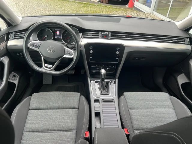 Volkswagen Passat 4Motion Business DSG Variant