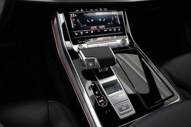 Audi Q8 55 TFSI Hybride Quattro