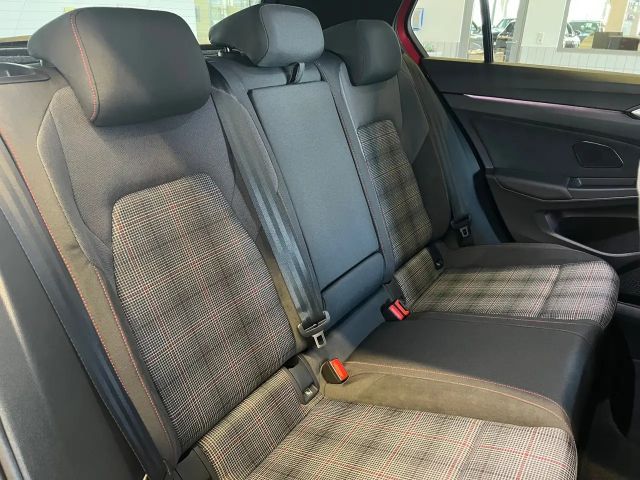 Volkswagen Golf 2.0 TSI DSG GTI Golf VIII Style