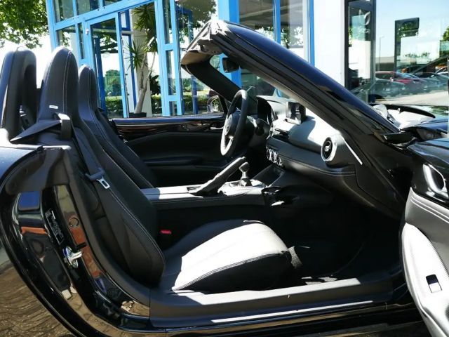 Mazda MX-5 Exclusive-line SkyActiv