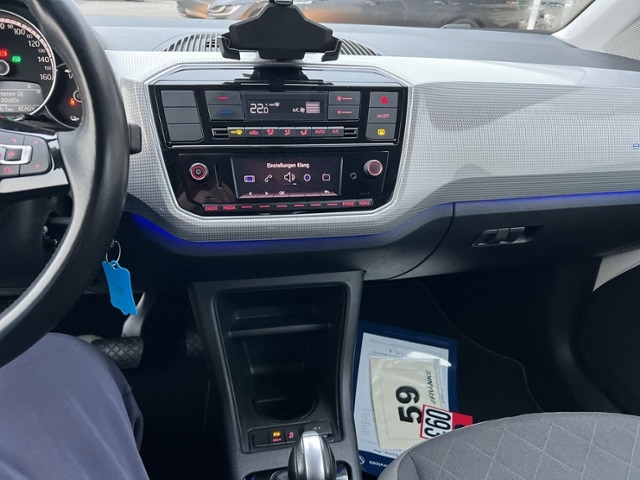 Volkswagen e-up! Plus Style