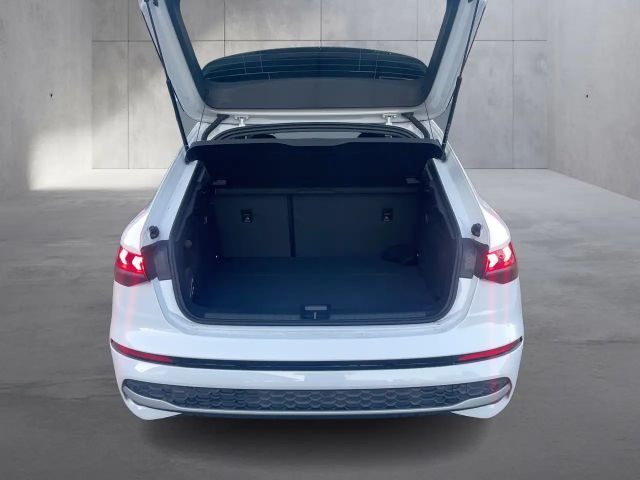 Audi A3 30 TFSI Sedan