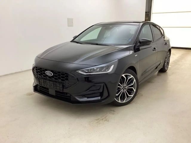 Ford Focus ST Line