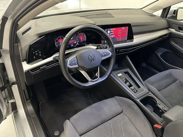 Volkswagen Golf DSG Life Variant