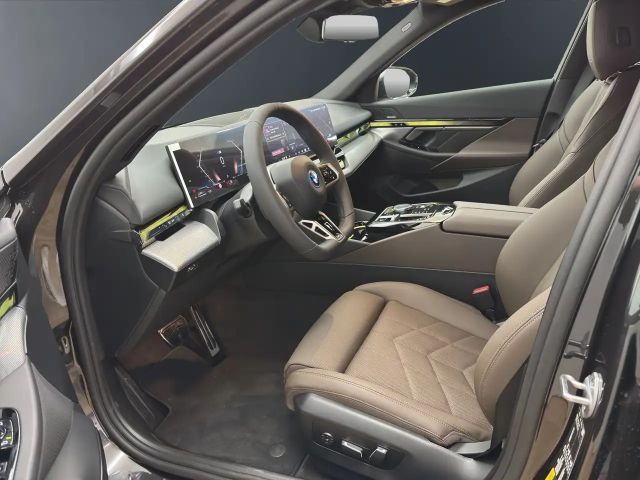 BMW 530 530e Touring