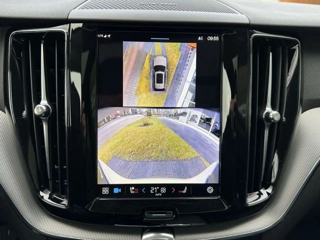 Volvo XC60 AWD Dark Plus T6