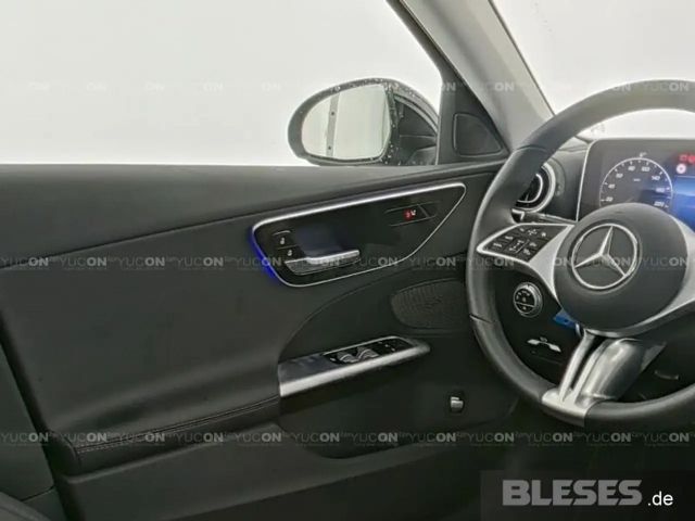 Mercedes-Benz C 200 AVANTGARDE C 200 d Sedan