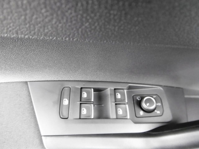 Volkswagen Taigo 1.0 TSI R-Line