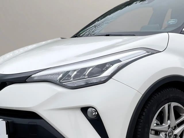 Toyota C-HR Flow