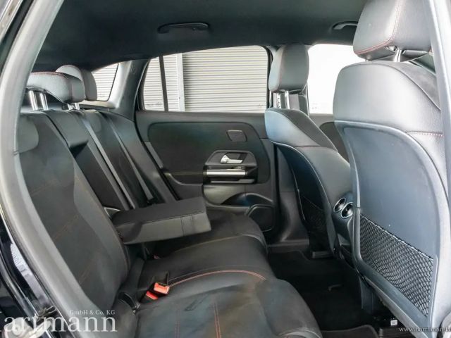 Mercedes-Benz EQA 350 4MATIC AMG Line