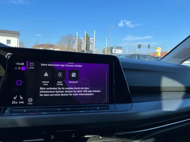 Volkswagen Golf DSG Style Variant