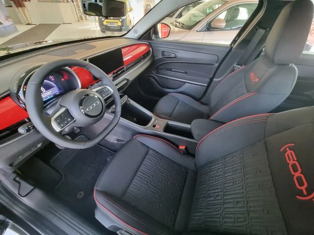 Fiat 600e Elektro MY25 115kW (156PS) "RED"