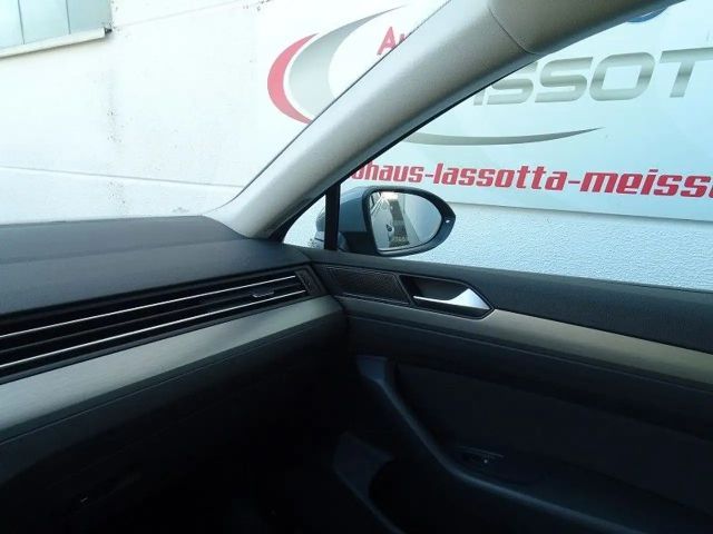 Volkswagen Passat 2.0 TDI DSG Variant