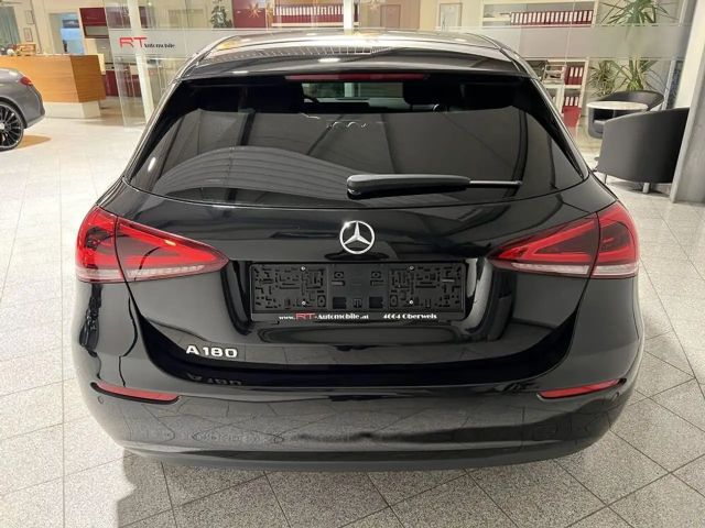 Mercedes-Benz A 180 Business Line