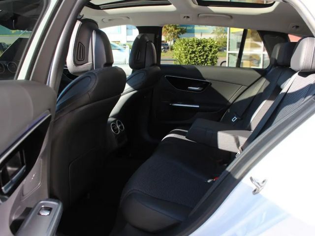 Mercedes-Benz C 220 C 220 d Estate