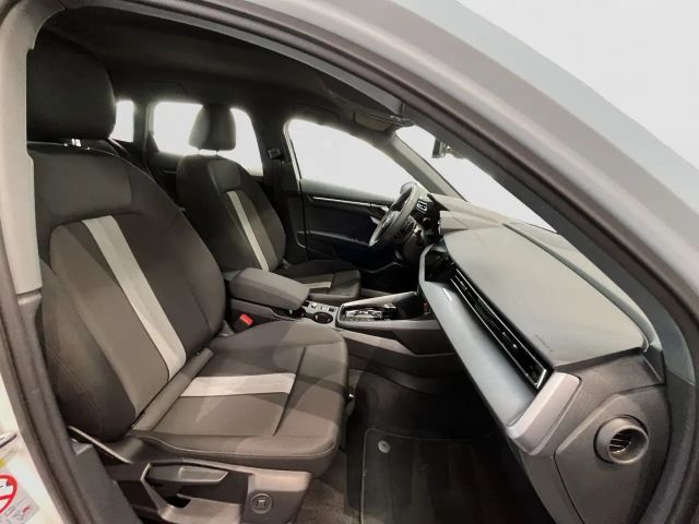 Audi A3 35 TDI Sedan