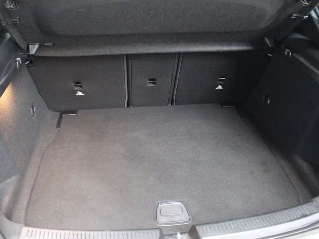 Mercedes-Benz A 180 Progressive