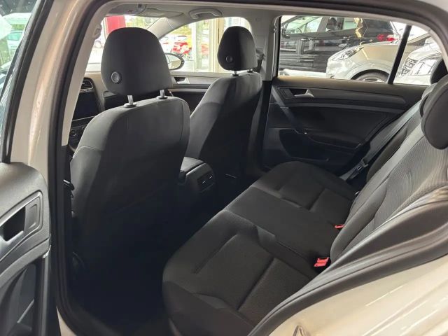 Volkswagen Golf Golf VII e-Golf