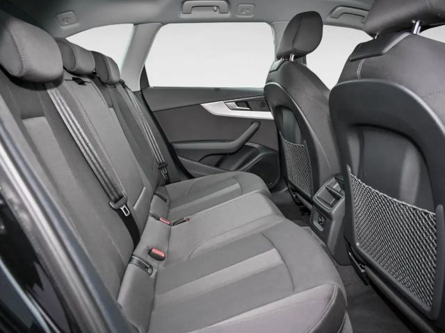 Audi A4 35 TDI Avant S-Tronic