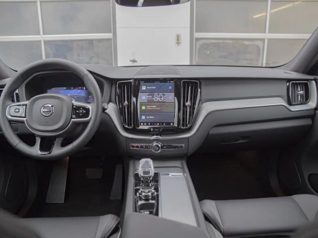 Volvo XC60 AWD Dark Plus