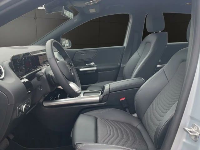 Mercedes-Benz B 180 Progressive