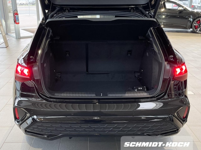 Audi A3 30 TFSI S-Line S-Tronic Sportback