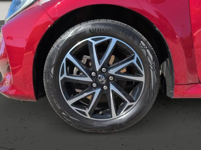 Toyota Yaris Hybride Team D