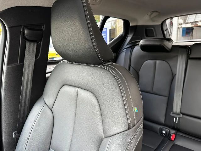 Volvo XC40 Dark Plus