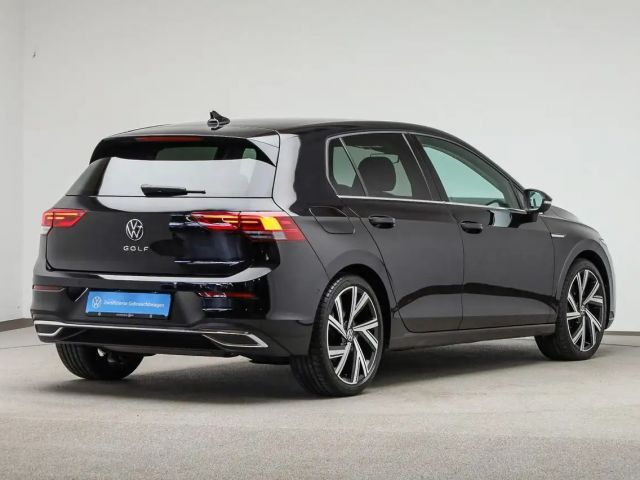 Volkswagen Golf 2.0 TSI DSG Golf VIII Style