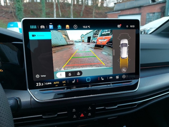 Volkswagen Golf 1.5 eTSI R-Line