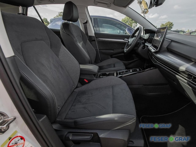 Volkswagen Golf 1.5 eTSI DSG Golf VIII Style