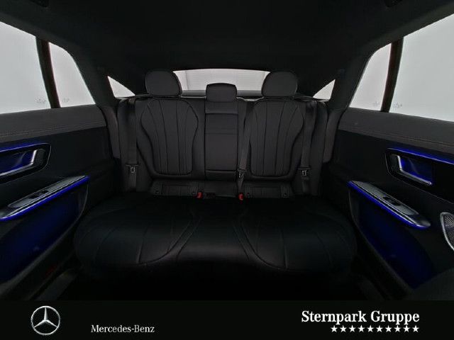 Mercedes-Benz EQE 300 Sedan