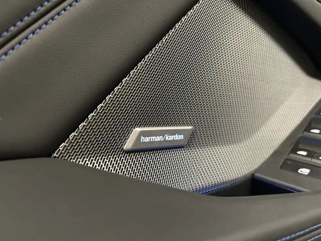 BMW 120 120d M-Sport Sedan