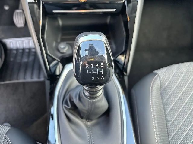 Peugeot 208 Allure Pack PureTech