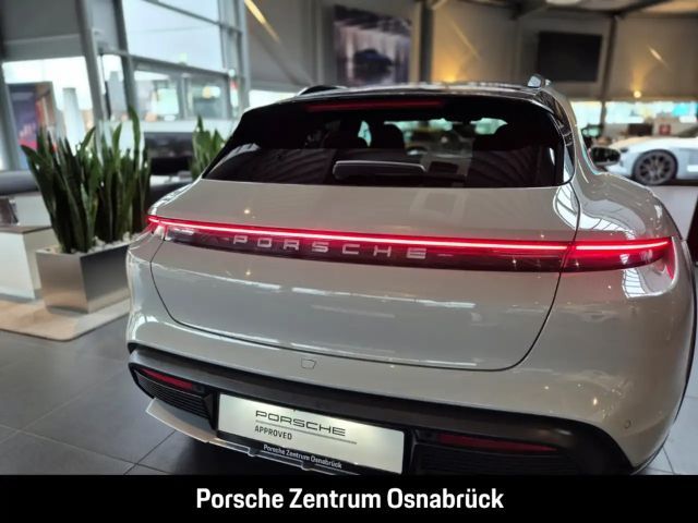 Porsche Taycan 4 Cross Turismo