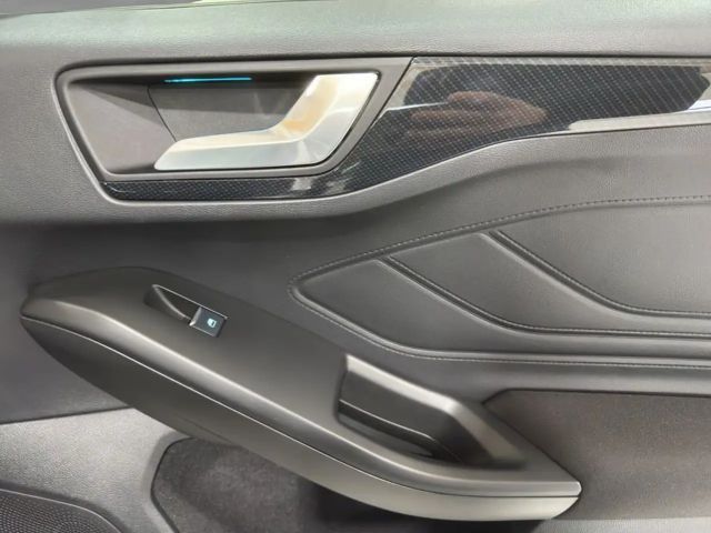 Ford Focus ST Line Wagon