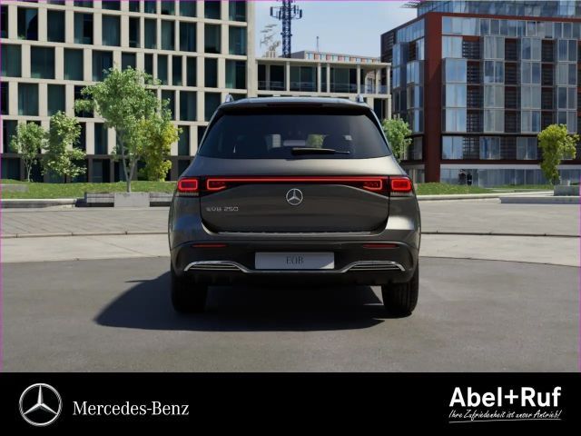 Mercedes-Benz EQB 250 AMG Line