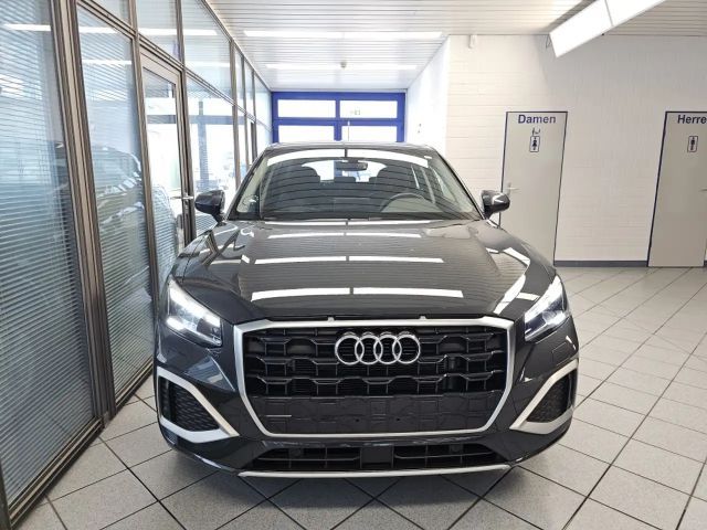 Audi Q2 Kamera,PDC,Sitzheizung,Matrix-LED