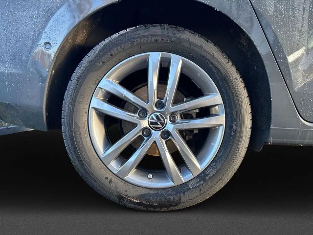 Volkswagen Touran 1.5 TSI Comfortline