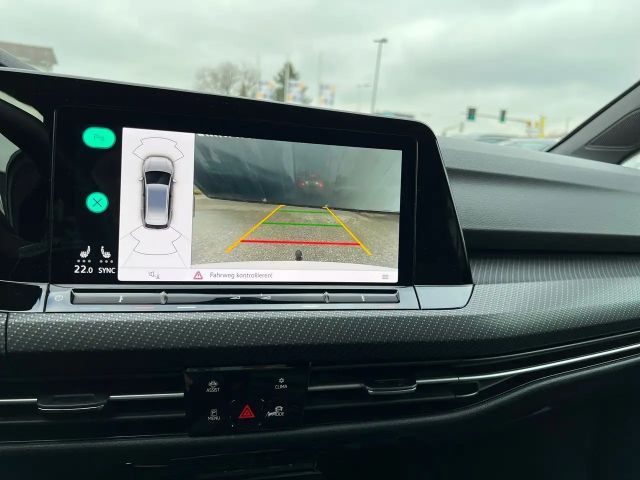 Volkswagen Golf R-Line Variant