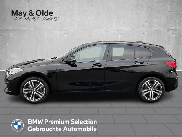 BMW 118 118i Sedan Sport Line