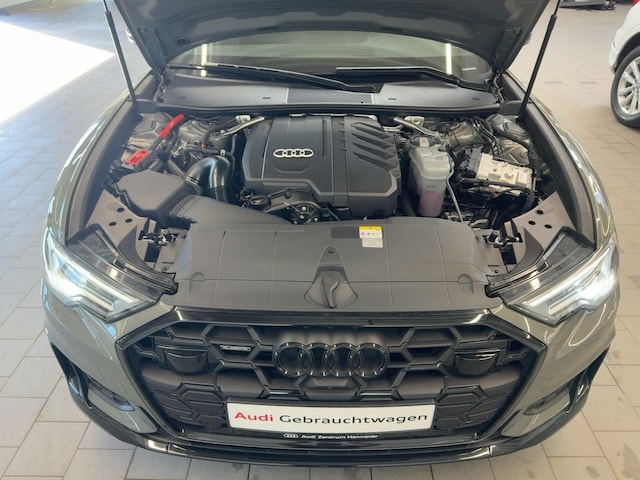 Audi A6 45 TFSI Quattro S-Line S-Tronic Sedan