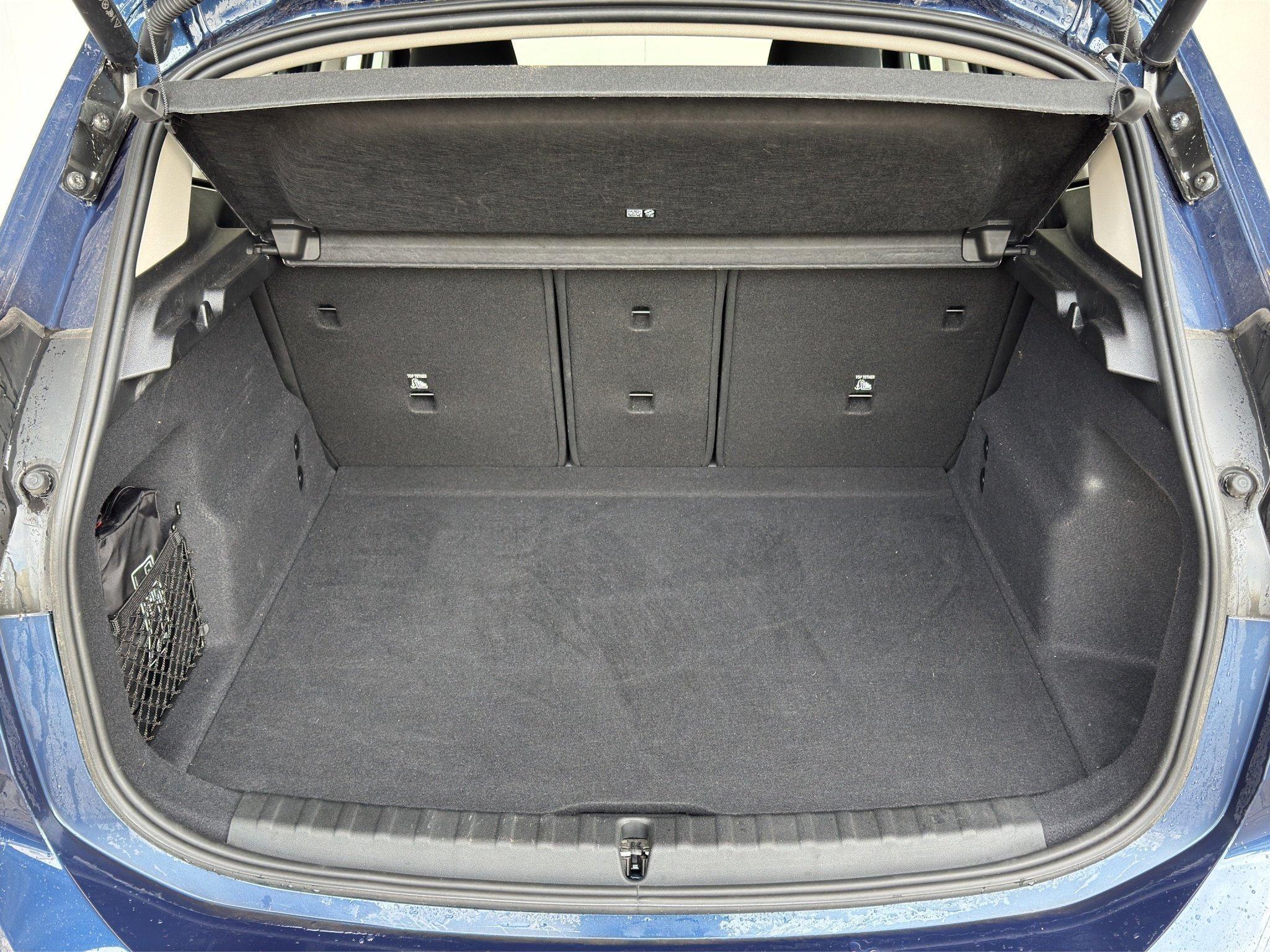 BMW 216 216i Active Tourer