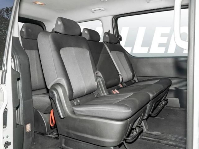 Hyundai Staria Trend