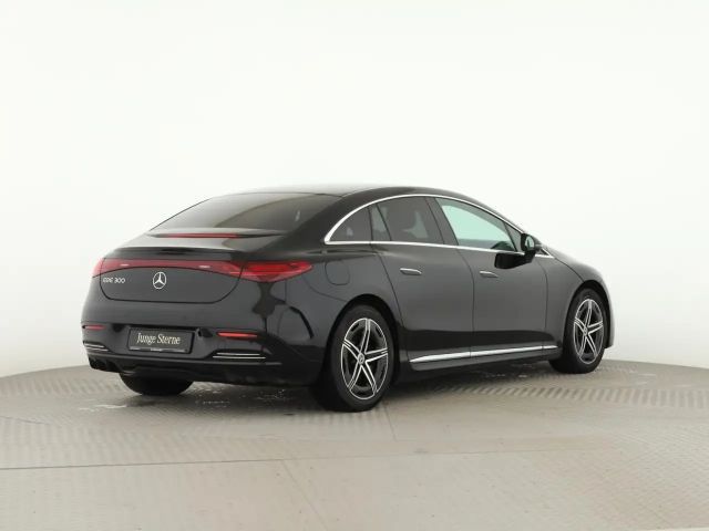 Mercedes-Benz EQE 300 AMG Line Sedan
