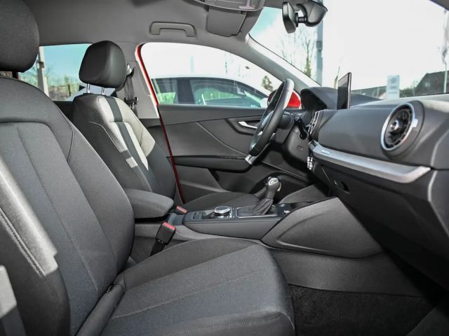 Audi Q2 35 TFSI S-Line